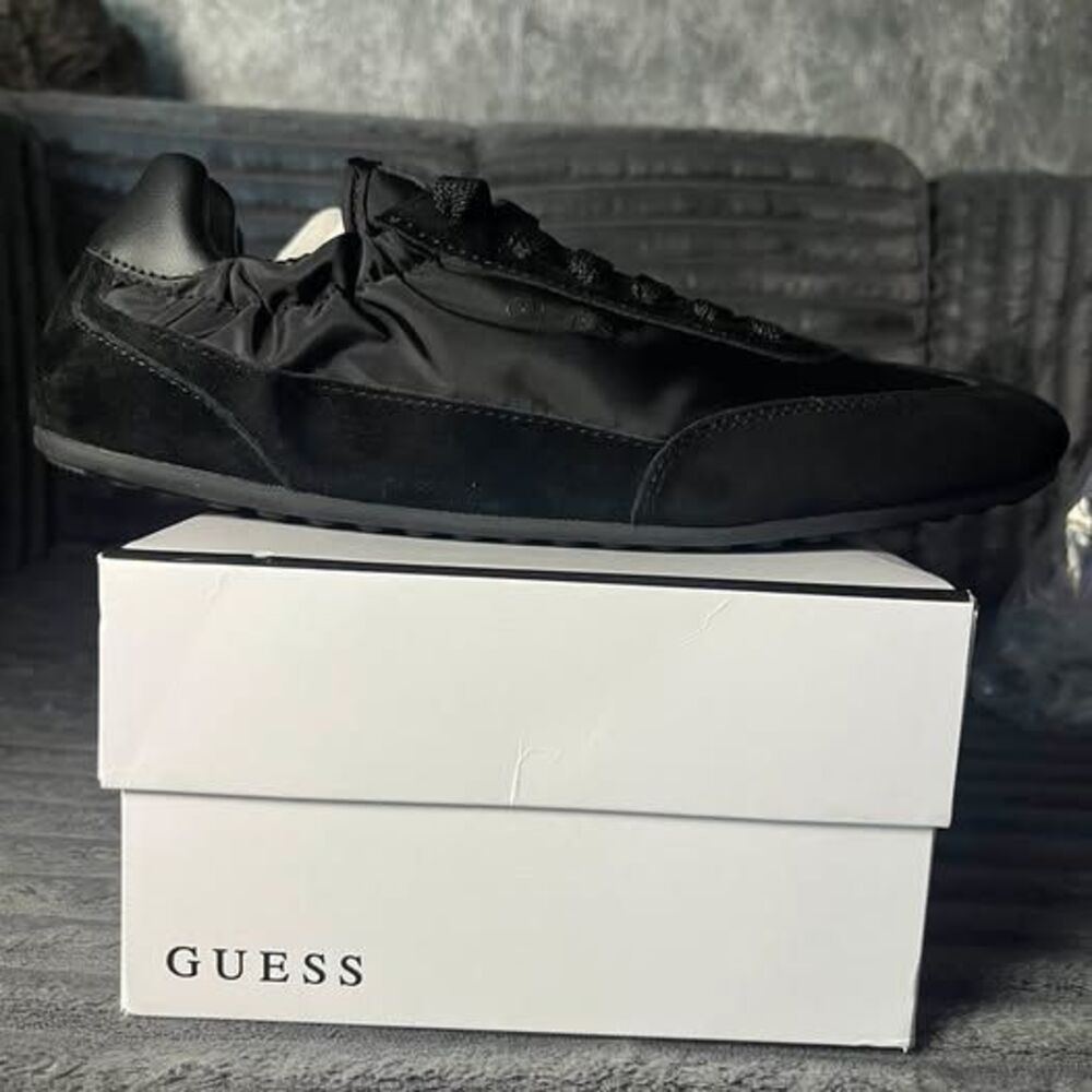 Guess Black Sneakers Sz 10